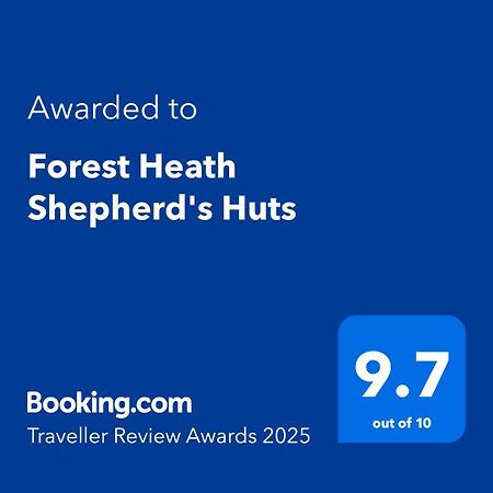 Forest Heath Shepherd'S Huts Ringwood Exterior photo